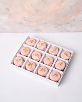 12 Vanilla and cream Cake Bites