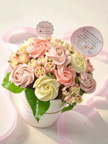 Sheer Delight Cupcake Bouquet