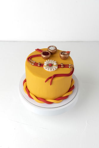 Rakhi Cake