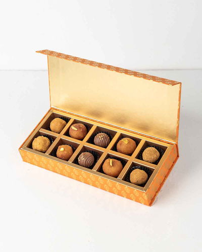 10 Ladoo's and Truffles Gift box