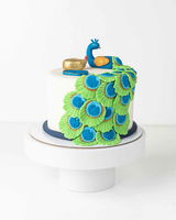 1kg Peacock cake