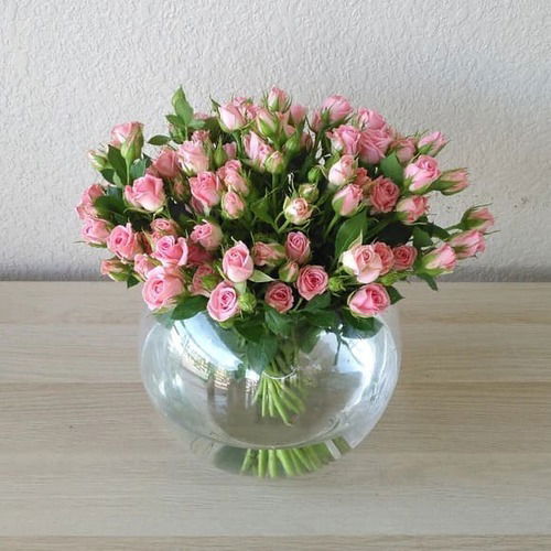 30 Stems Pink Spray In A Fishbowl