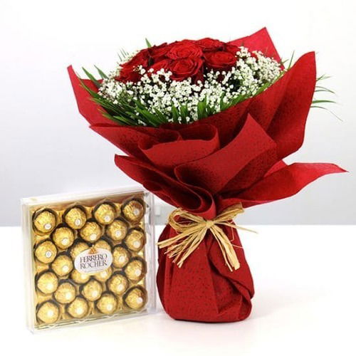 10 Stem Red Rose With Ferrero Rocher